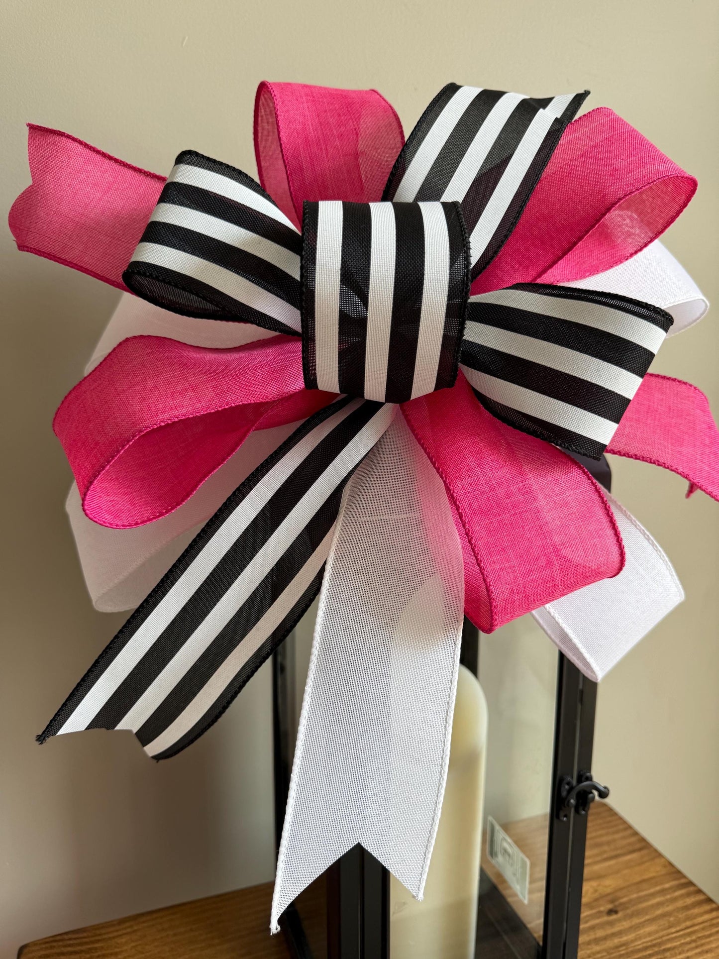 Hot Pink Summer Bow